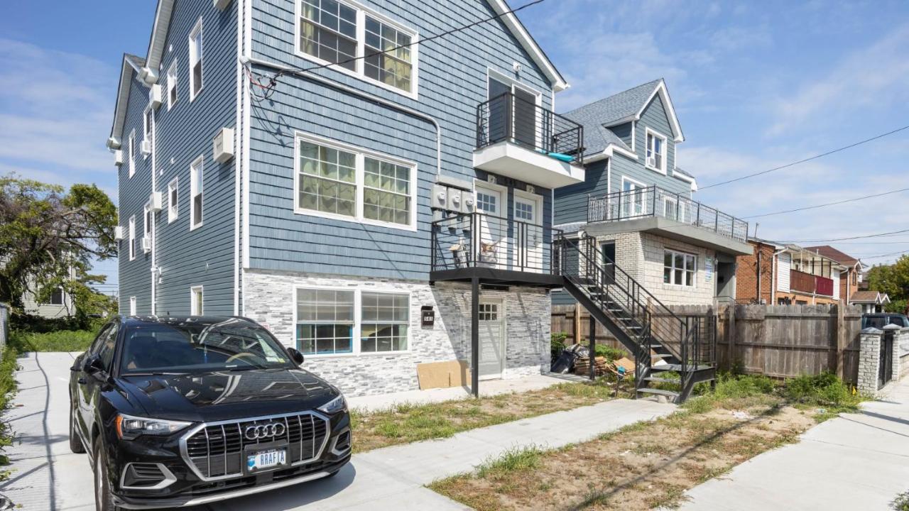 Lovely 3-br In Queens, Near Rockaway Apartment