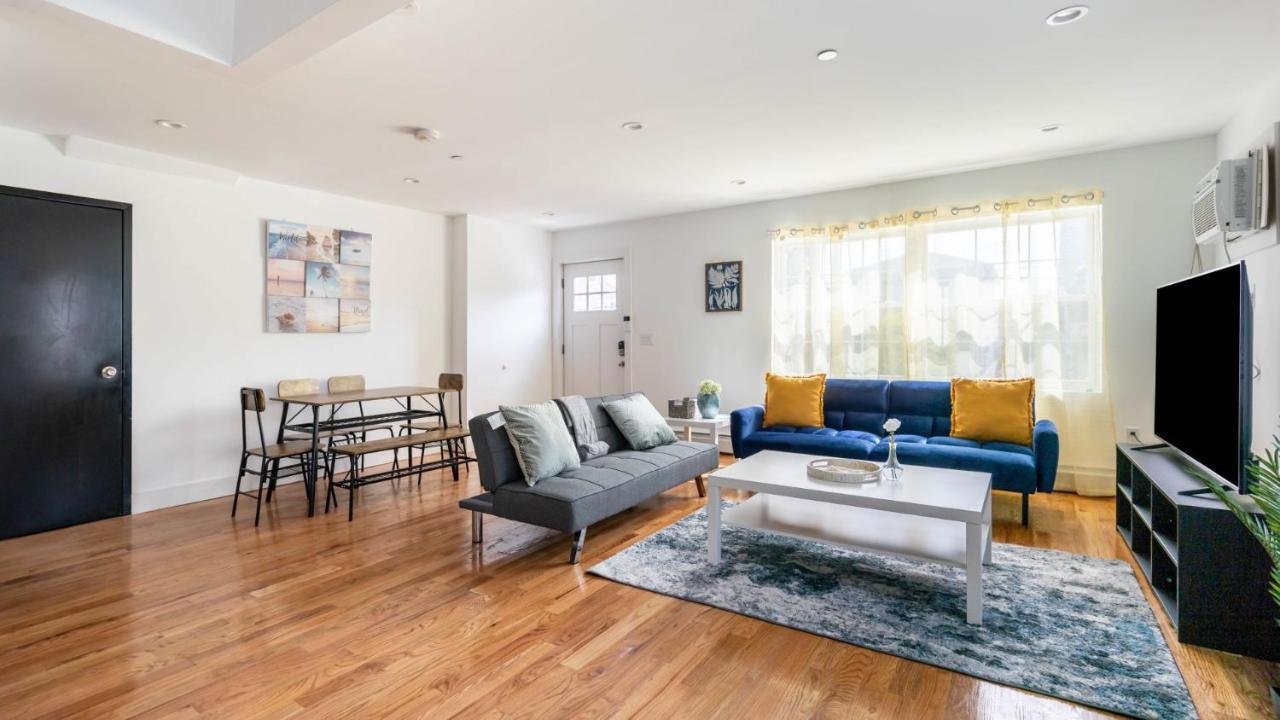 Lovely 3-br In Queens, Near Rockaway *