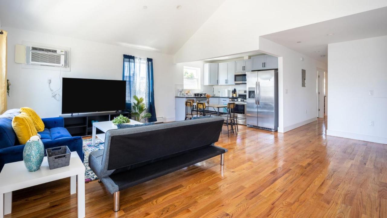 Apartment Lovely 3-br In Queens, Near Rockaway *