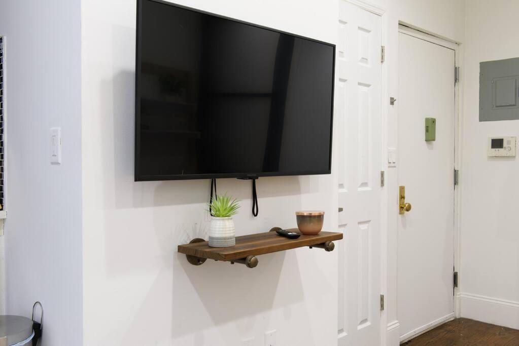 69-2a Prime Lower East Side 1br Brand New New York