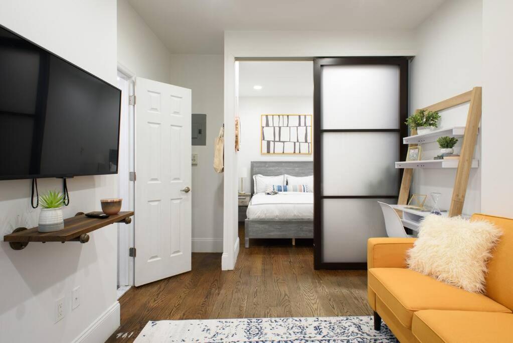 Apartment 69-2a Prime Lower East Side 1br Brand New New York