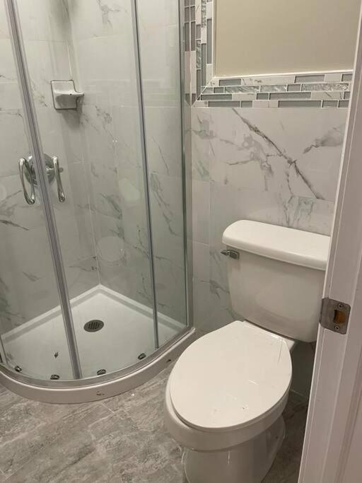 Cozy & Private Space Close To Rumc & Siuh Apartment New York
