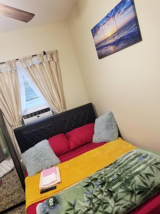 Cozy & Private Space Close To Rumc & Siuh *