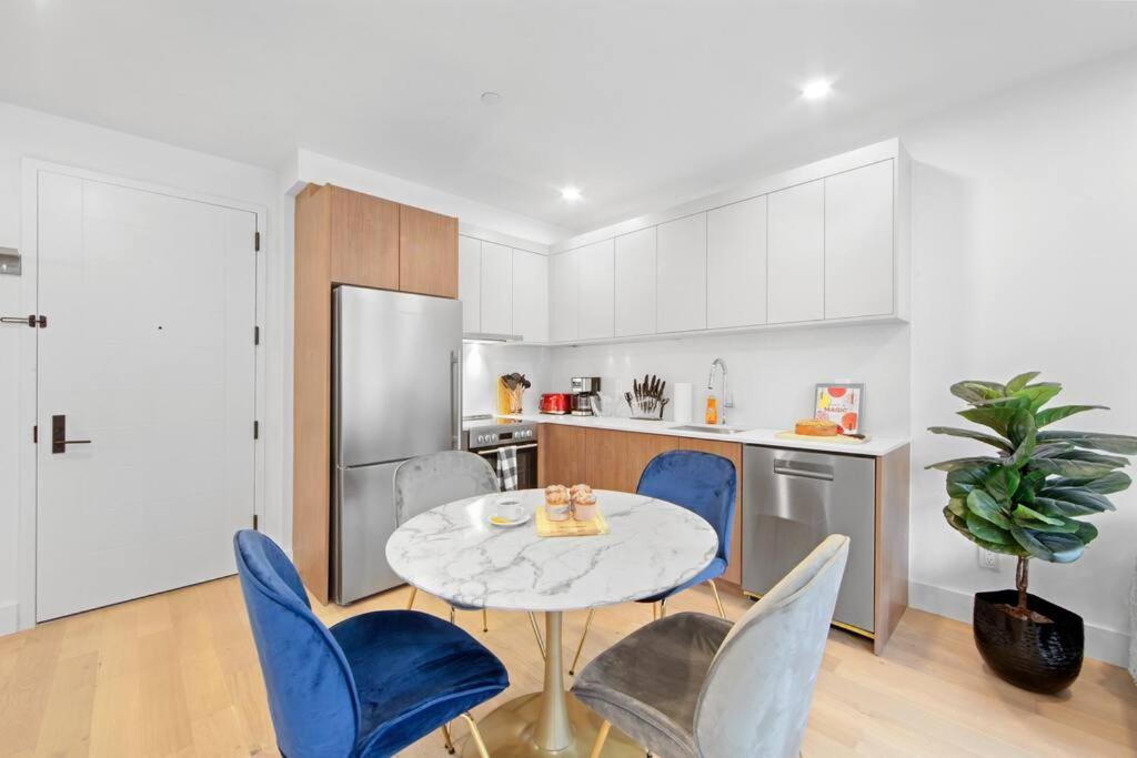 149bk-101 New Construction 2br Private Garden W-d