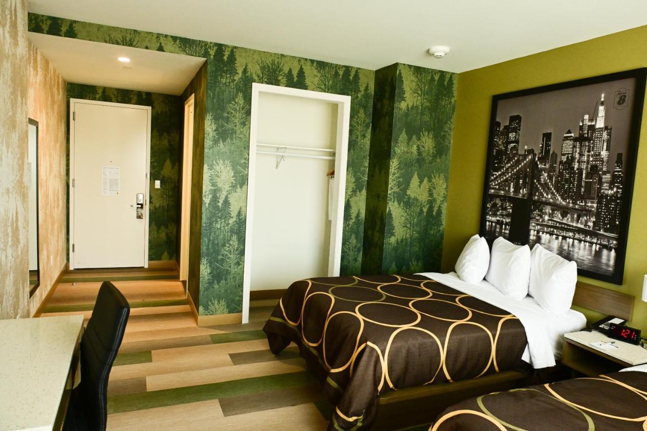Super 8 By Wyndham Bronx Near Botanical Garden 2* New York