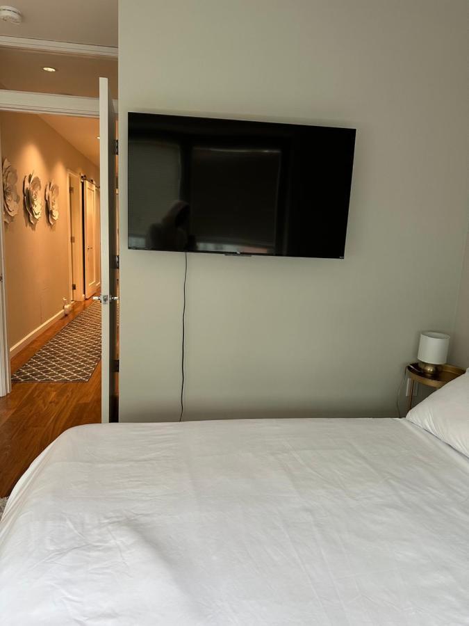 Posh 4 Bedroom Times Square Penthouse With Private Rooftop Apartment