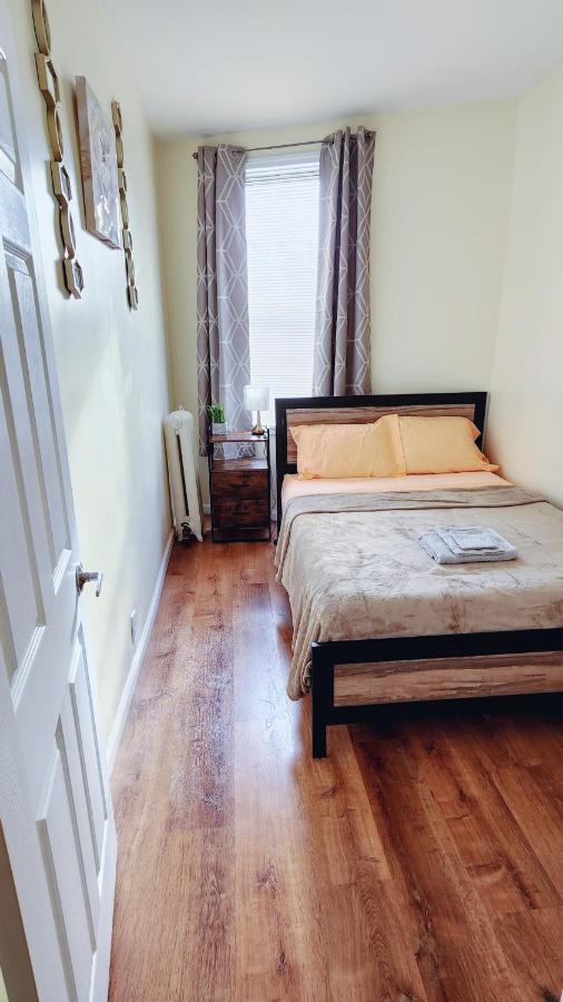 Elegant 4 Bedroom Nearjfk/lga Airports & Resorts Casino Apartment New York