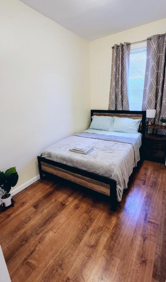 Elegant 4 Bedroom Nearjfk/lga Airports & Resorts Casino Apartment