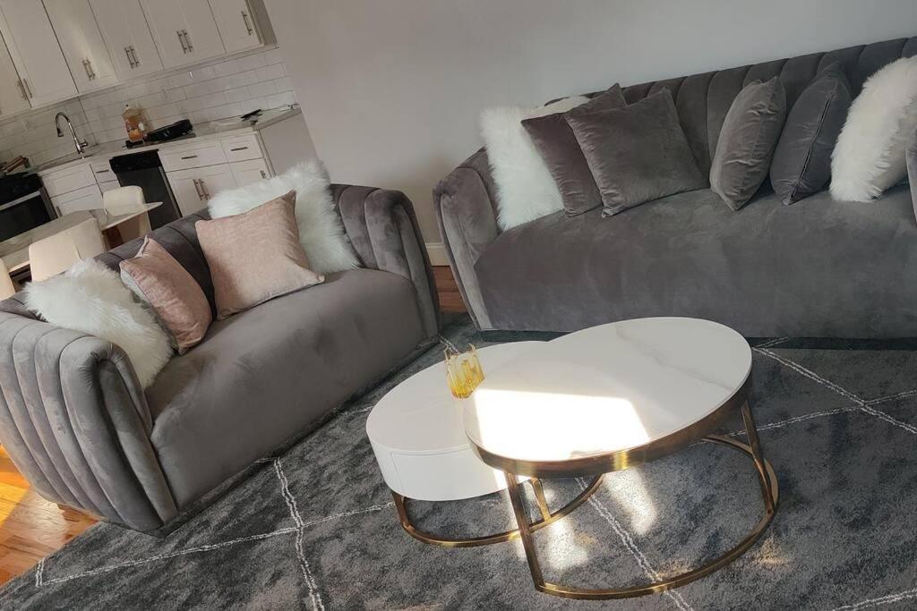 First Floor Of Beautiful House Totally Private Apartment New York