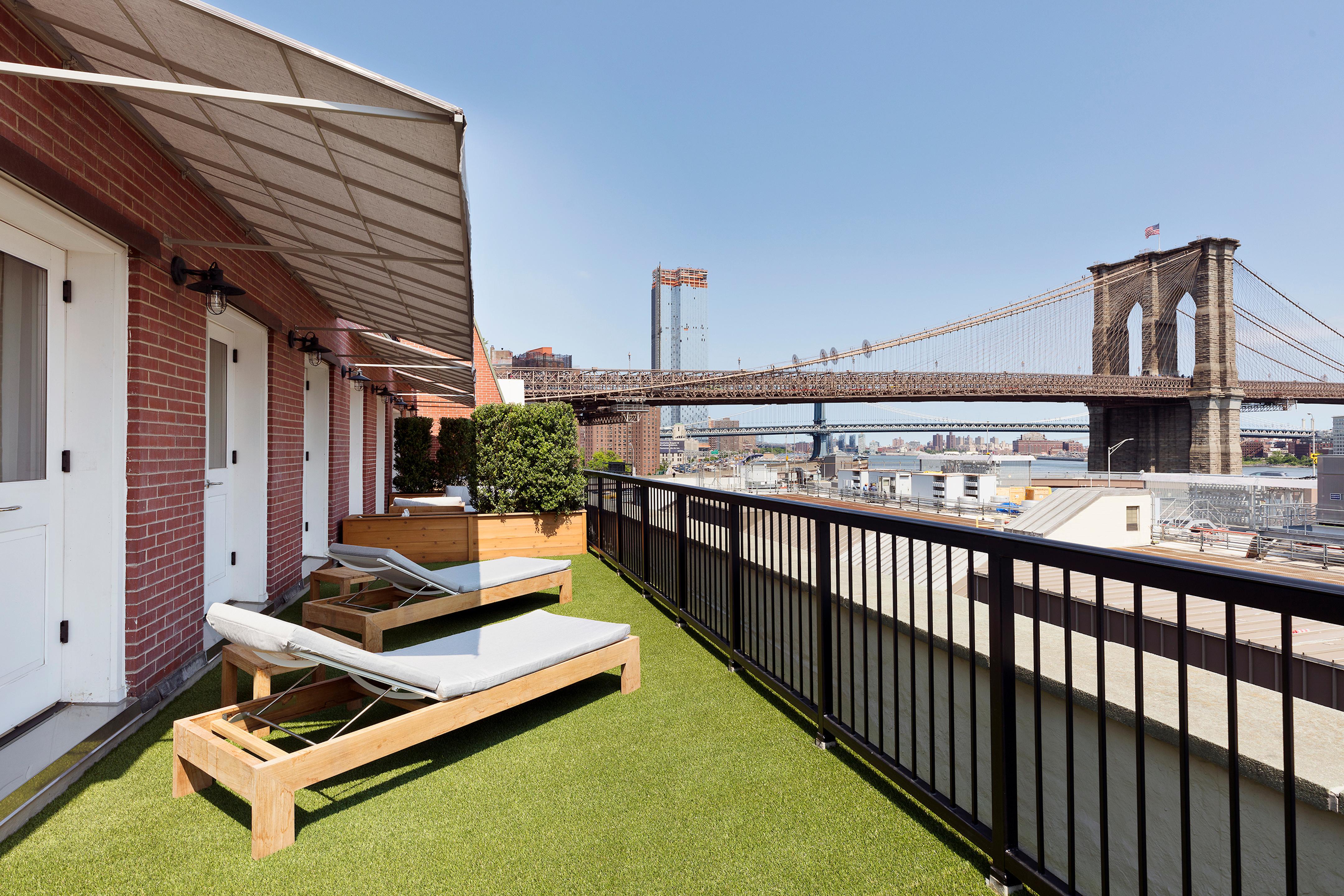 33 Hotel, City, Seaport 5*