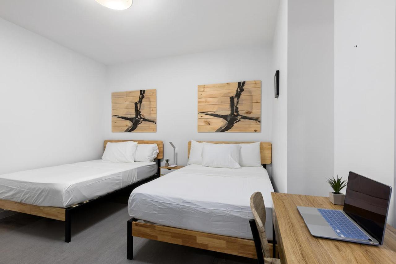 Gramercy Studio Two Beds Apartment *