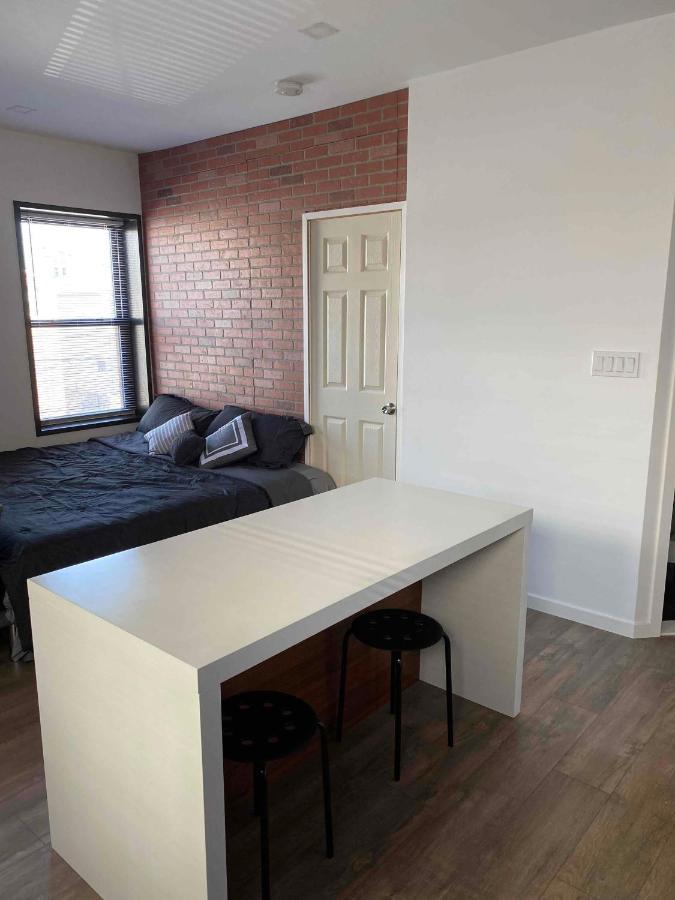 145 St Queens Near Jfk, Lga, & Citi Field, Free Parking In The Backyard 646-667-6696 *