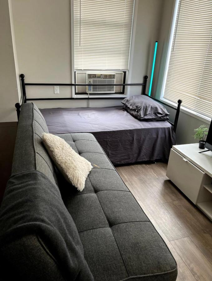 145 St Queens Near Jfk, Lga, & Citi Field, Free Parking In The Backyard 646-667-6696