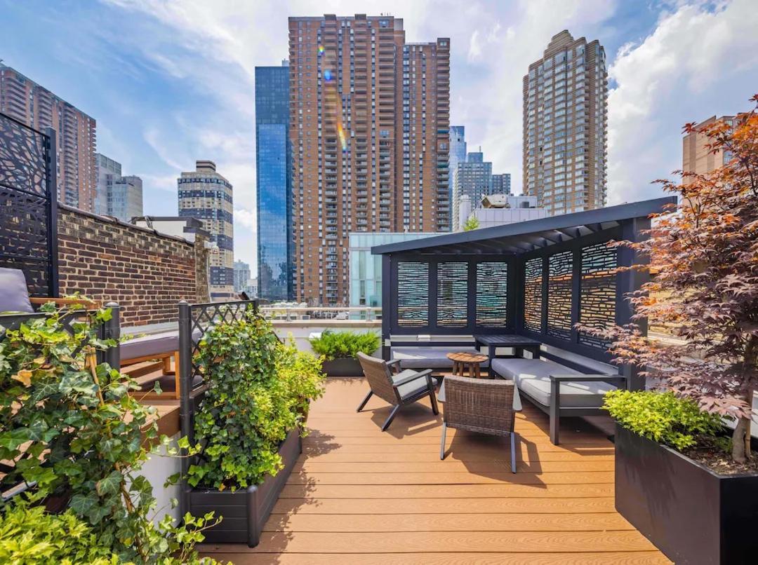 Penthouse Hell's Kitchen Apartment New York