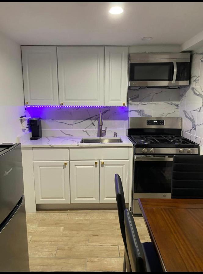 Apartment 145 St Queens Near Jfk, Lga, & Citi Field, Free Parking In The Backyard 646-667-6696