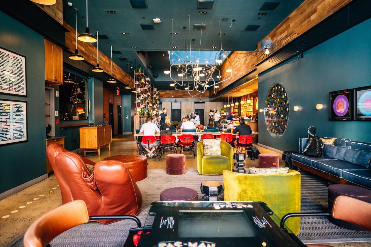 Moxy Nyc Downtown 4*