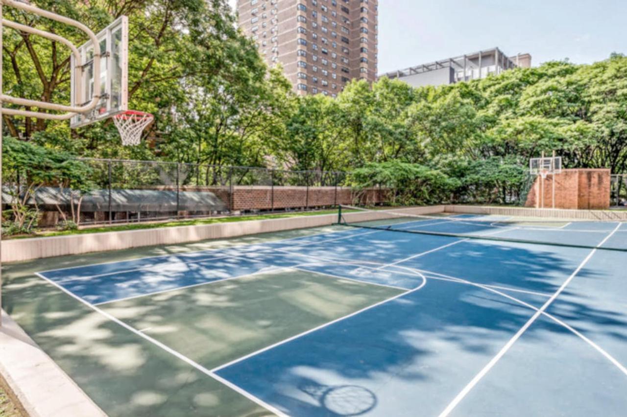 Kips Bay 2br W Gym Doorman Nr Murray Hill Nyc-1063 *
