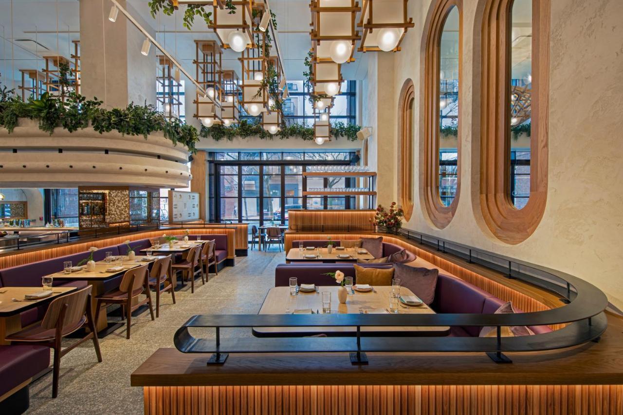 Hotel Moxy Brooklyn Williamsburg 4*