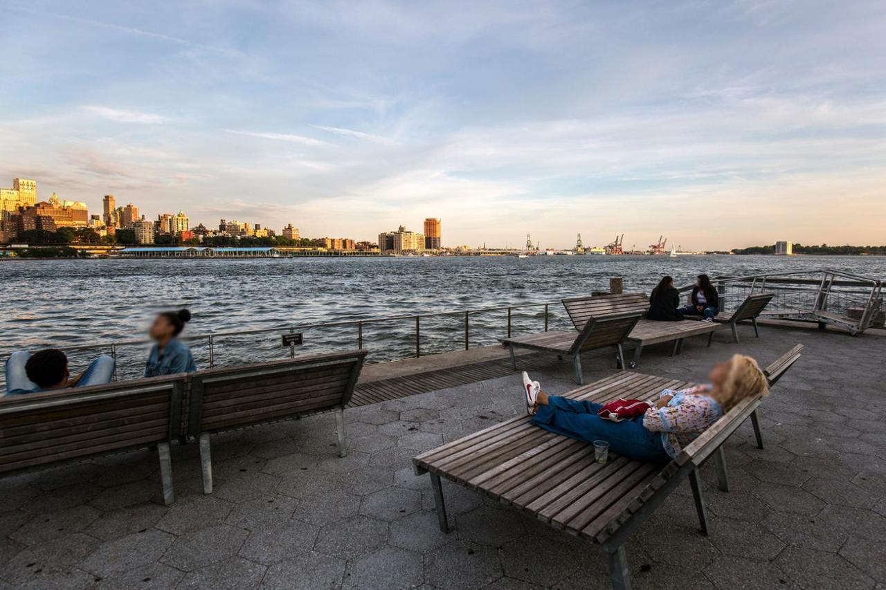 St 1br W Speakeasy Gym Rooftop Nyc-11 New York