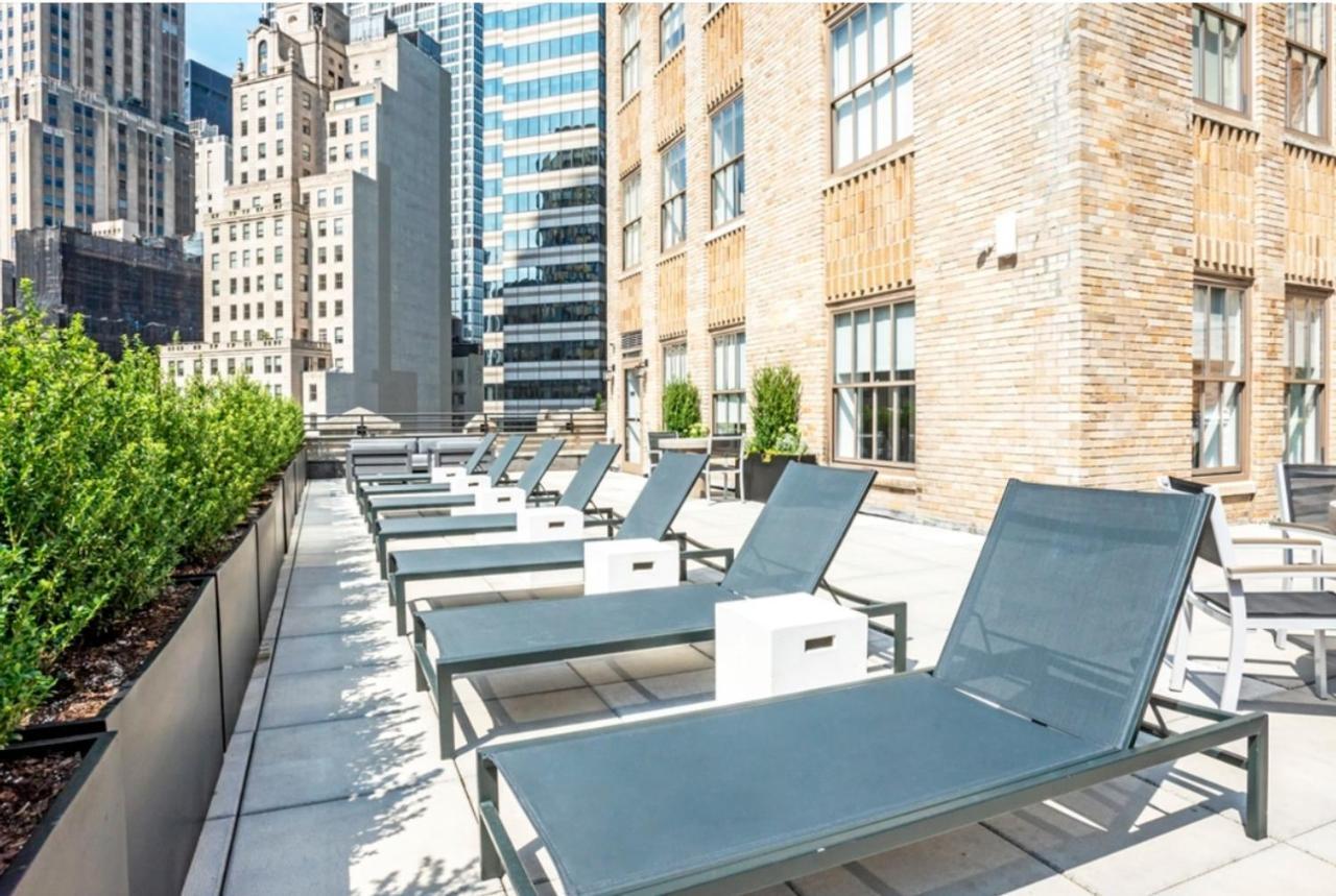St 1br W Speakeasy Gym Rooftop Nyc-11 Apartment *