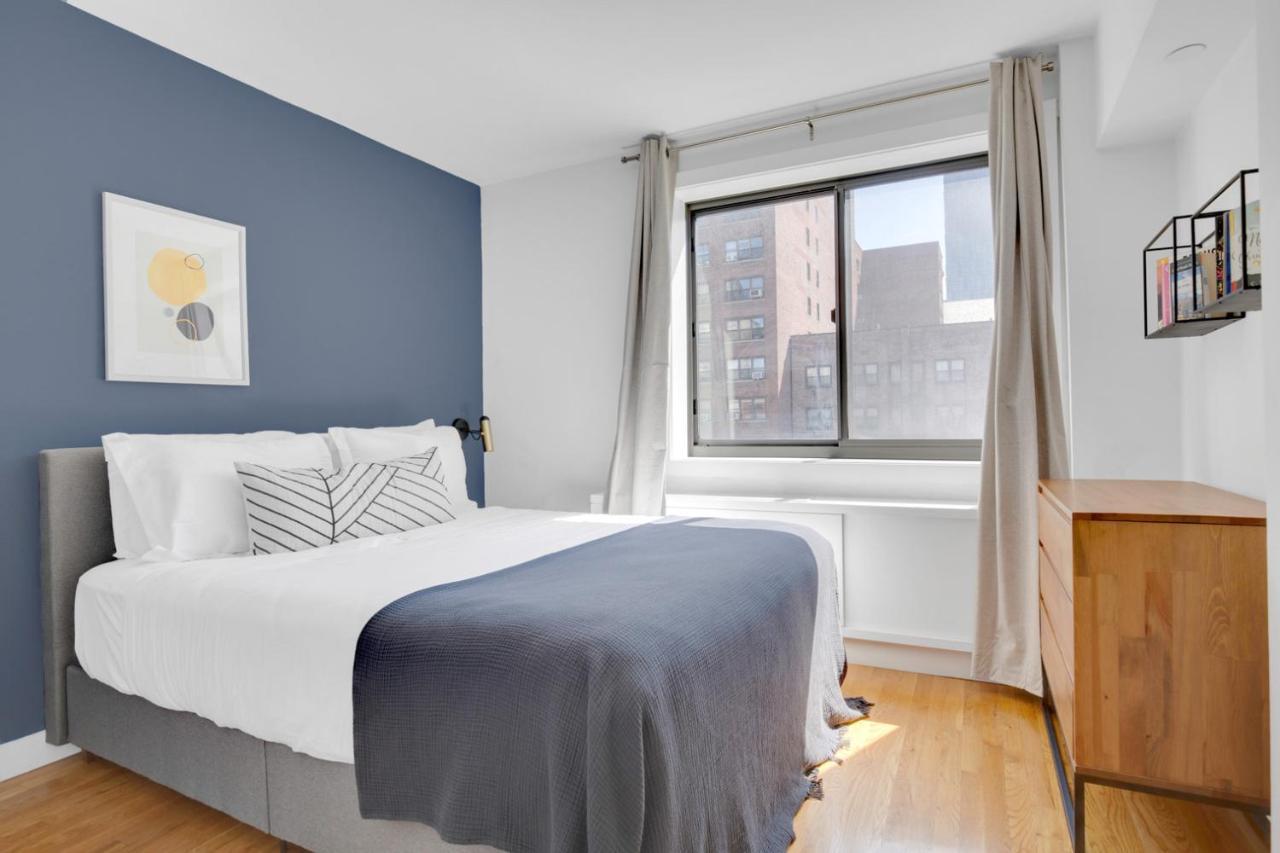 Chelsea 1br W Balcony Doorman Gym Nyc-158 Apartment