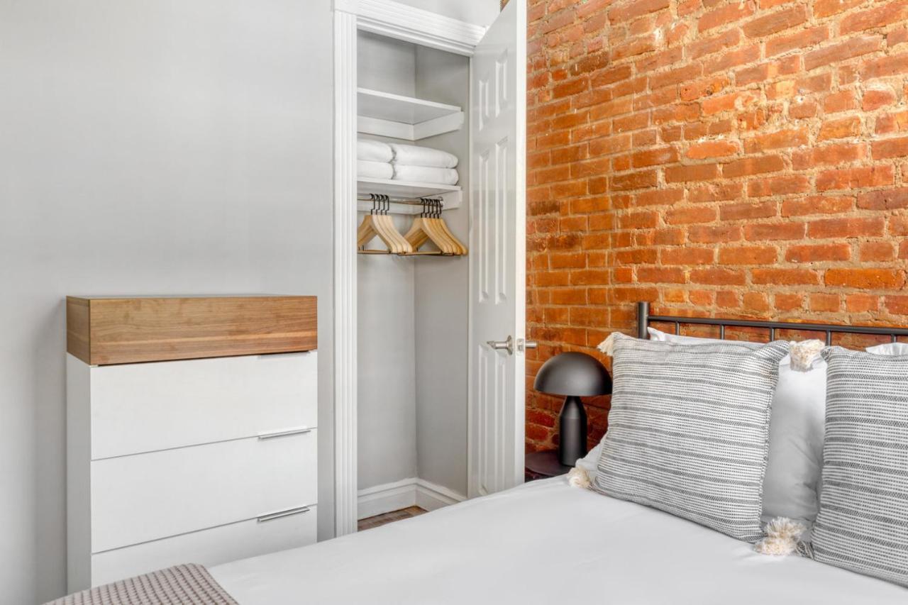Hip E Village 2br W Wd Nr L Train Nyc-824 Apartment