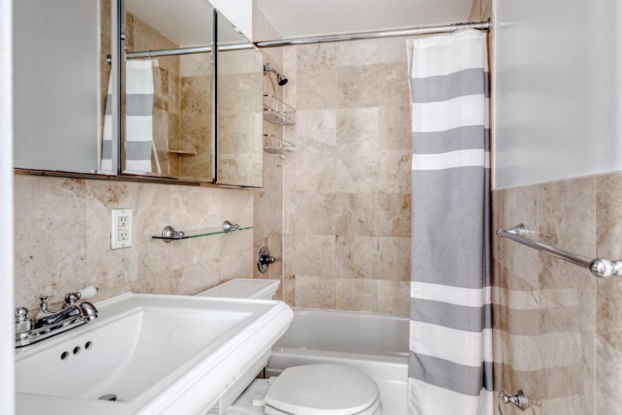 Hip E Village 2br W Wd Nr L Train Nyc-824 Apartment