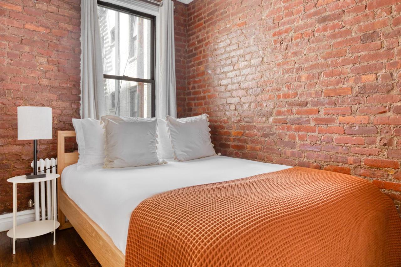 Apartment Hip E Village 2br W Wd Nr L Train Nyc-824