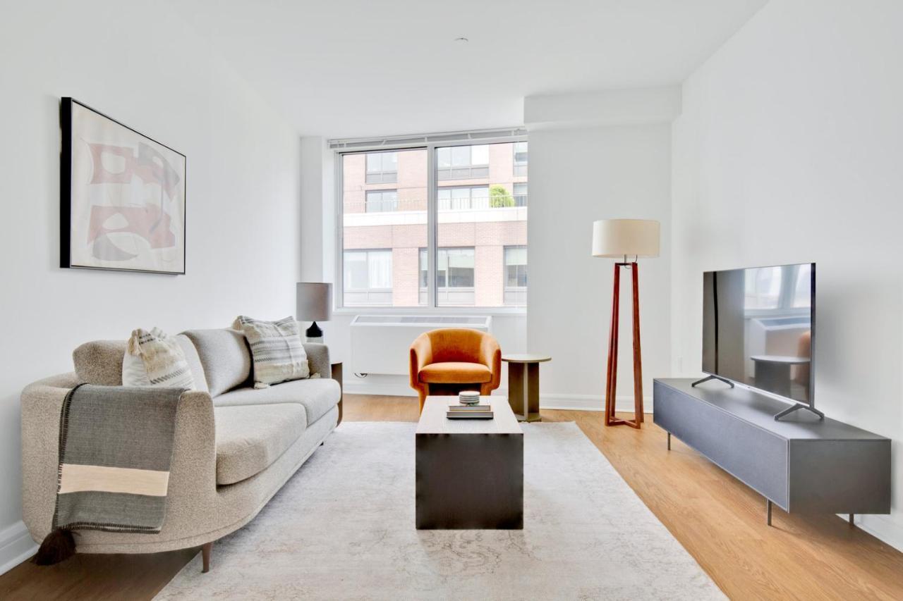 Uws 1br W Gym Doorman Nr Julliard Nyc-835 Apartment *
