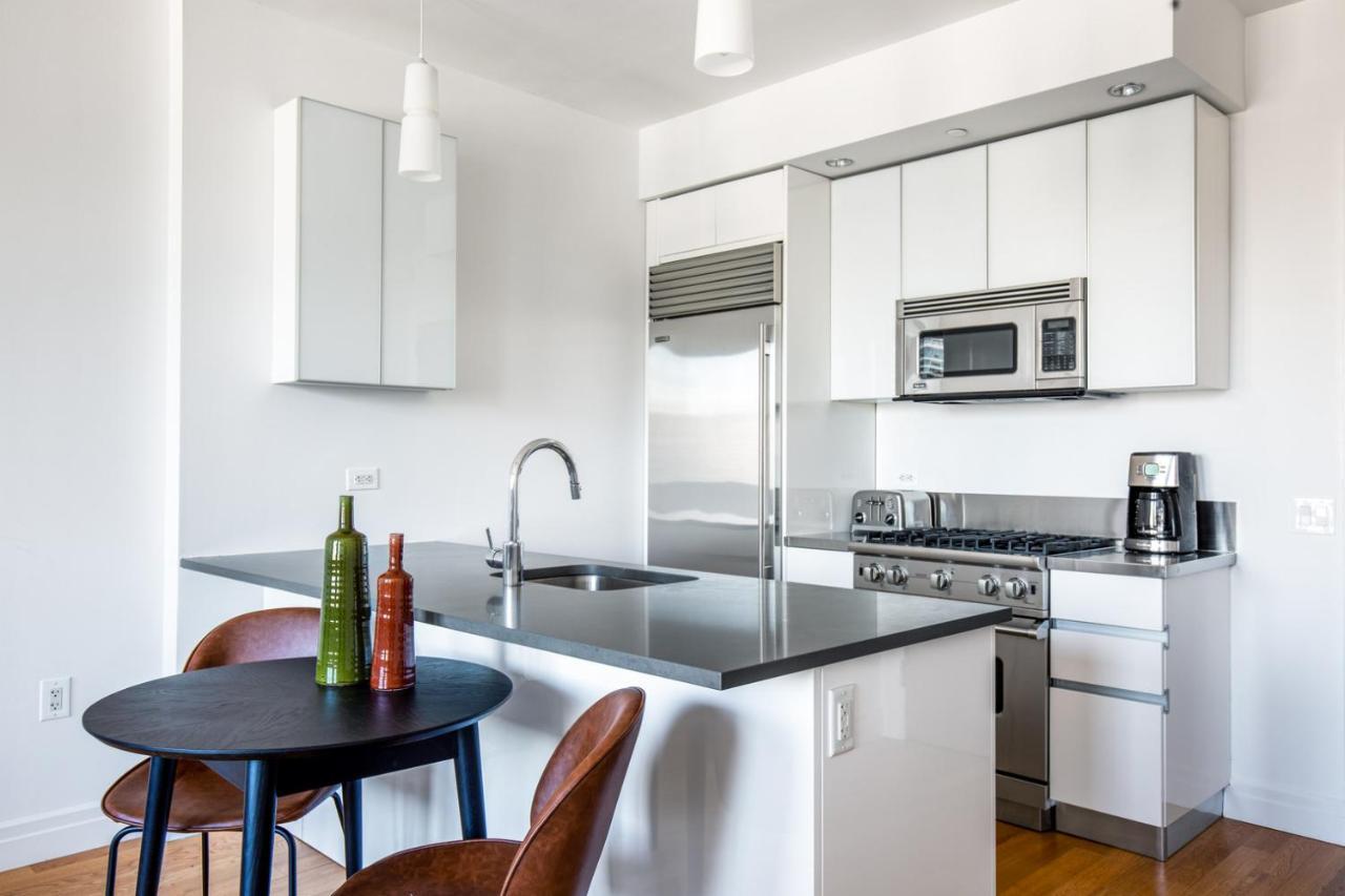 Apartment Hells Kitchen 1br W Doorman Nr Park Nyc-525