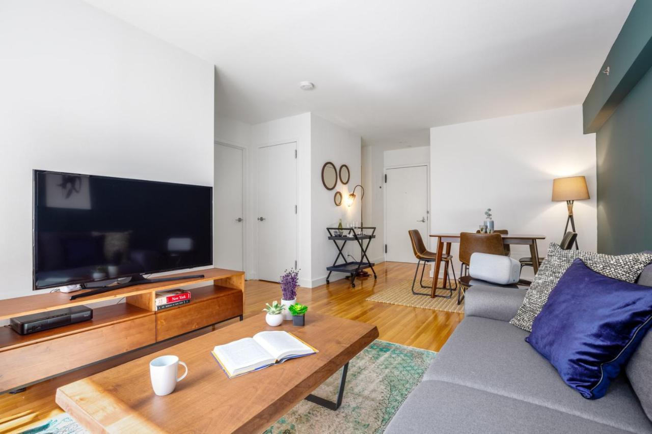 Chelsea 1br W Balcony Gym Doorman Nyc-162 Apartment