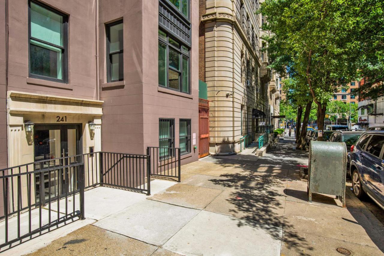 Apartment Uws 2br W Wd Deck Nr Park Nyc-773 New York