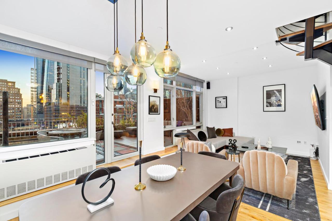 Apartment Luxurious 4 Bedroom Penthouse *