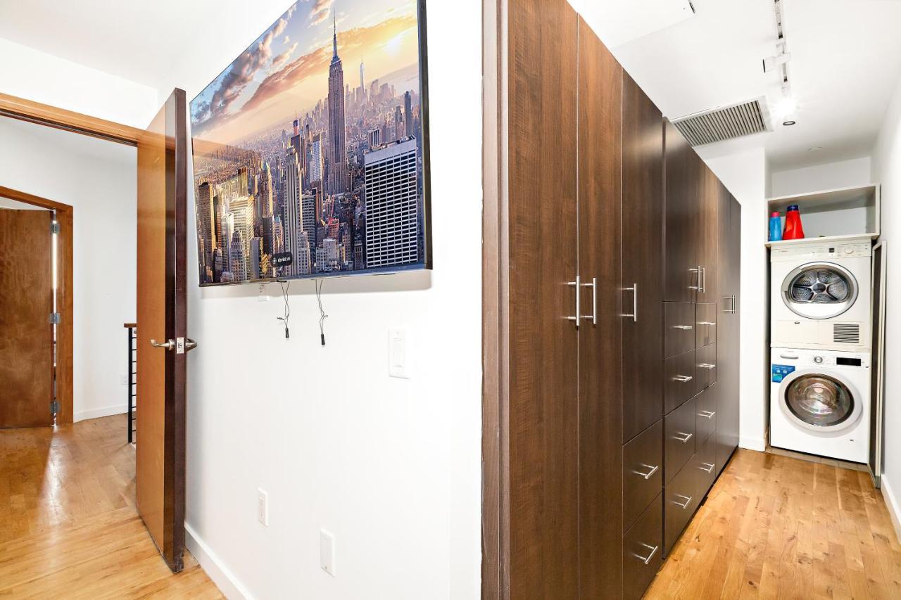 Apartment Luxurious 4 Bedroom Penthouse