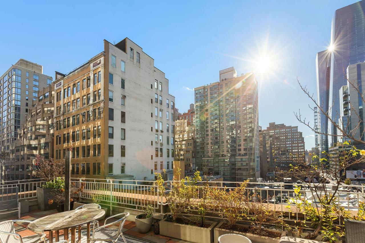 Luxurious 4 Bedroom Penthouse *