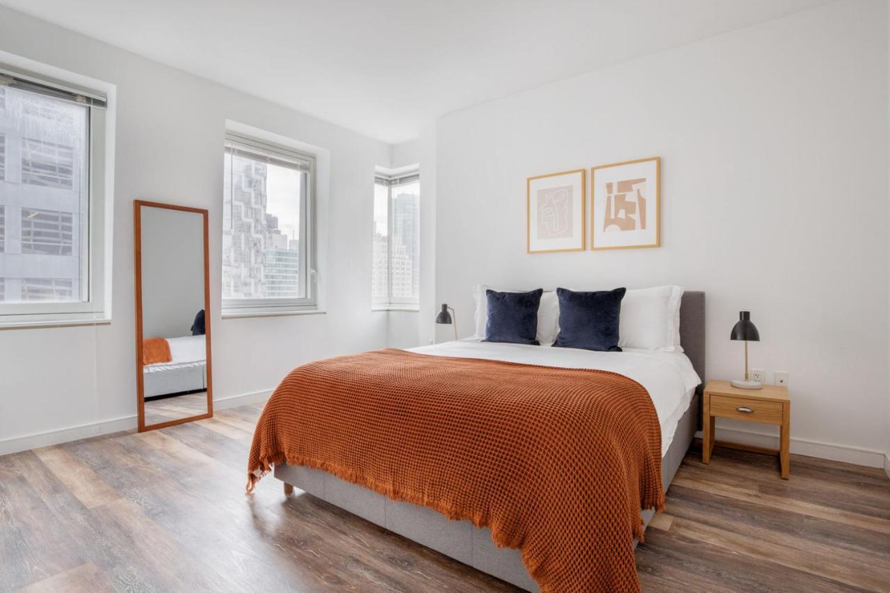 Midtown 1br W Doorman Gym Wd Nr Rock Center Nyc-1130