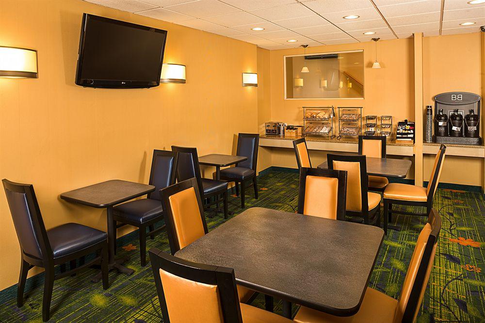 Fairfield By Marriott Laguardia Airport/flushing Hotel 3*