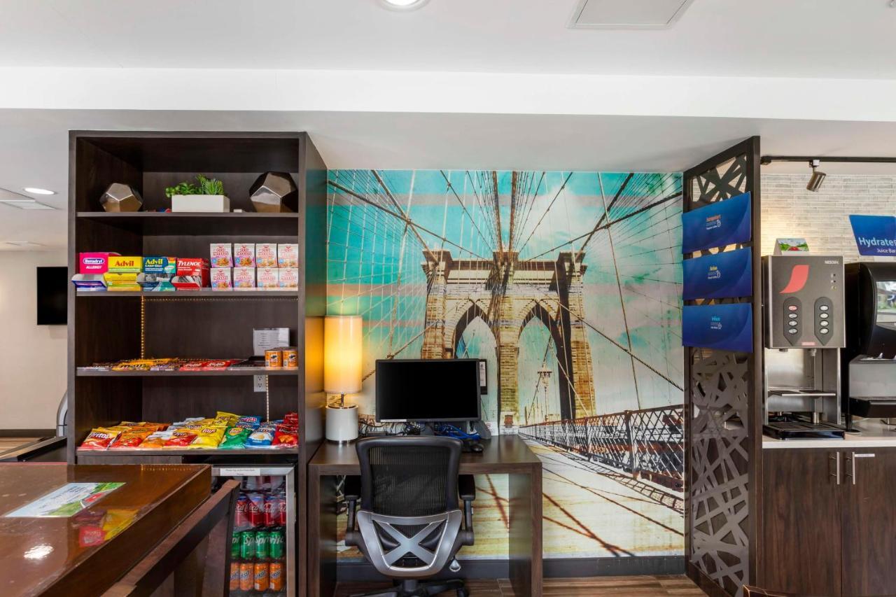 Hotel Western Brooklyn-coney Island 3*