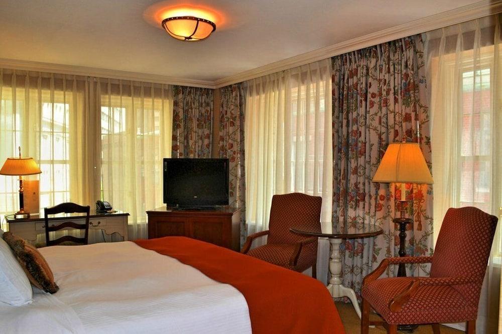 The Street Hotel 3*