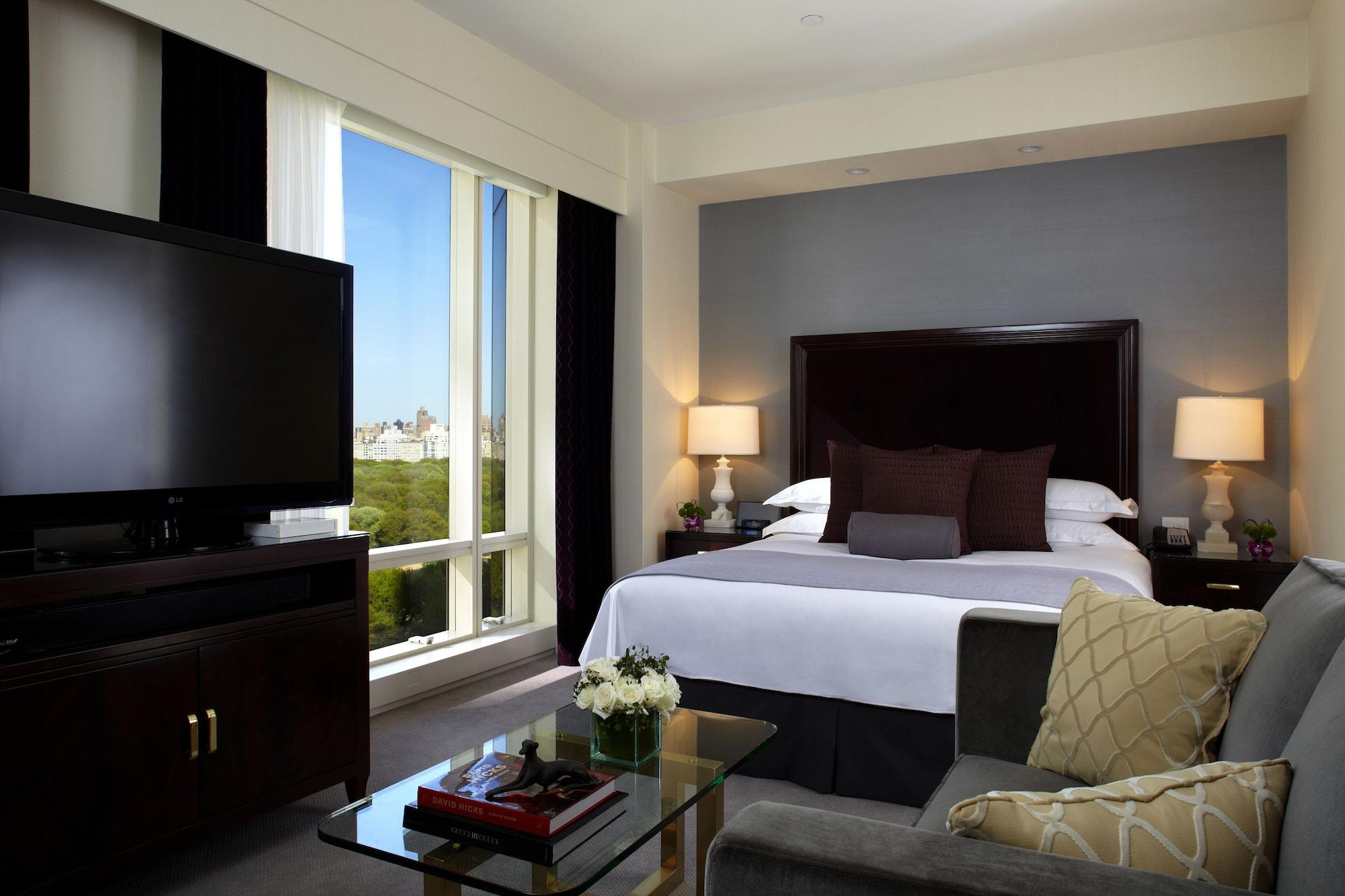 Trump International Hotel 5*
