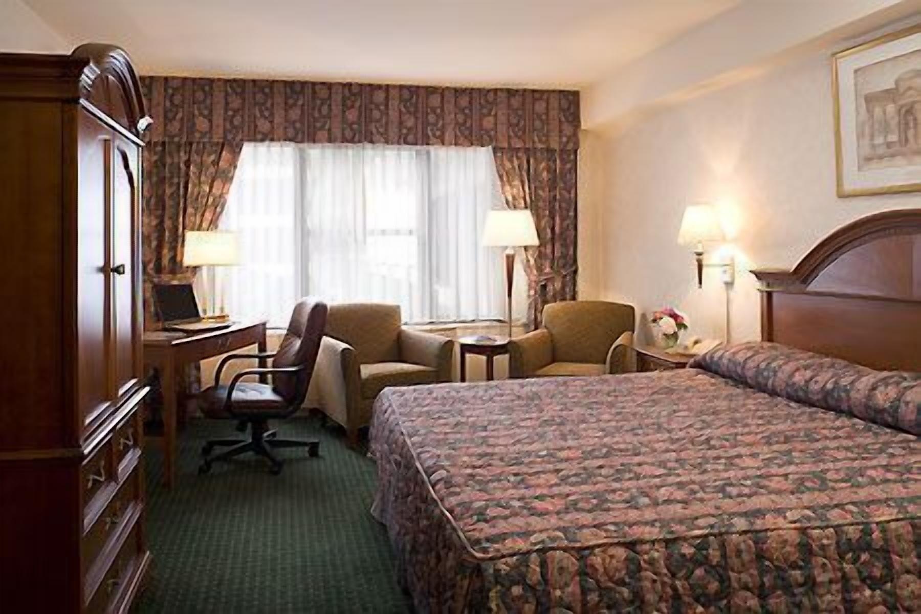 Travel - Midtown Manhattan 2*