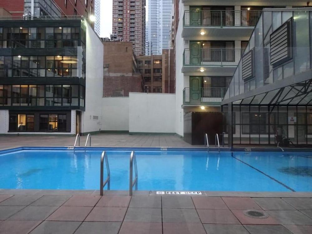Hotel Travel - Midtown Manhattan New York