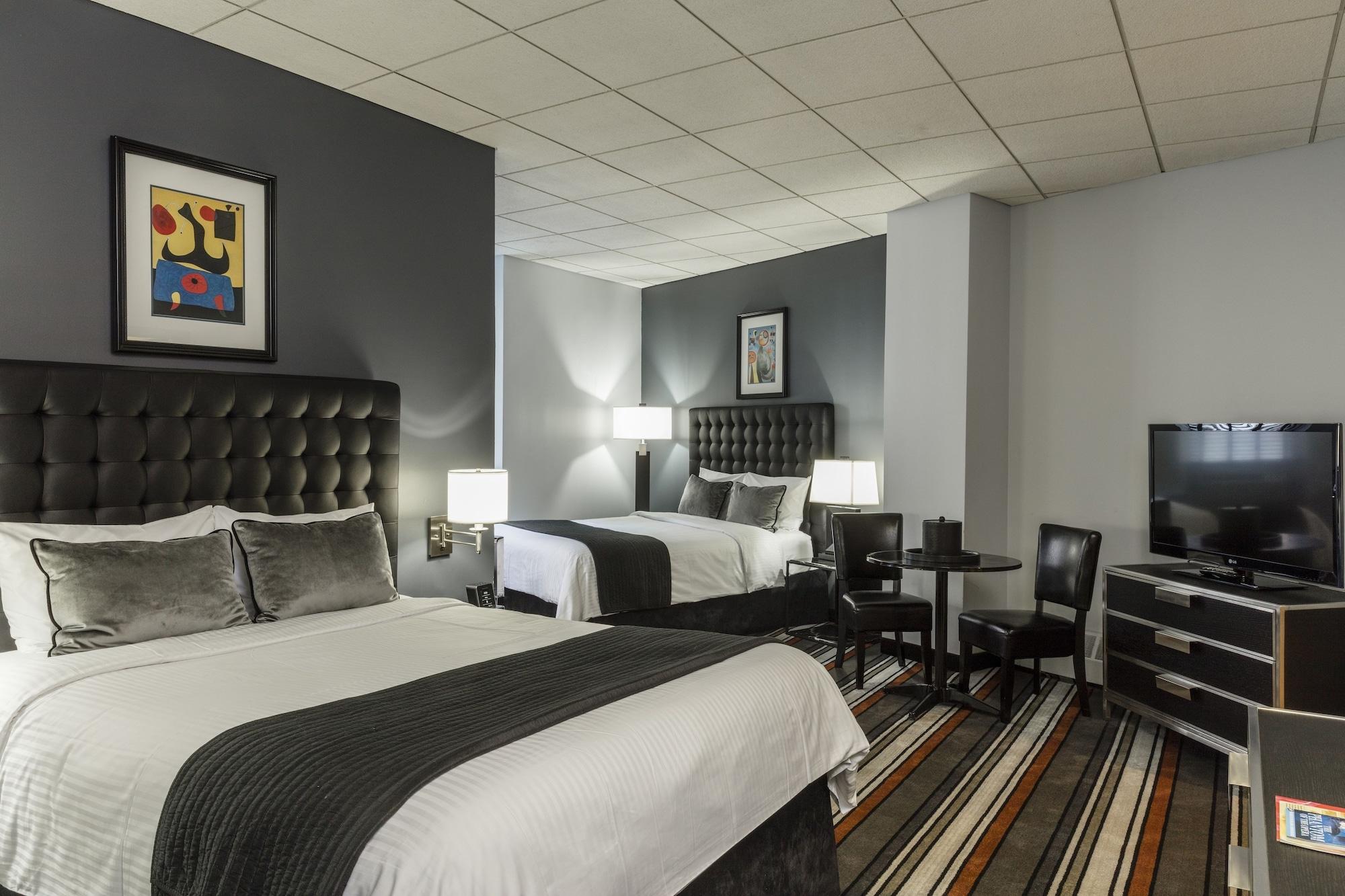 Broadway Plaza 4*