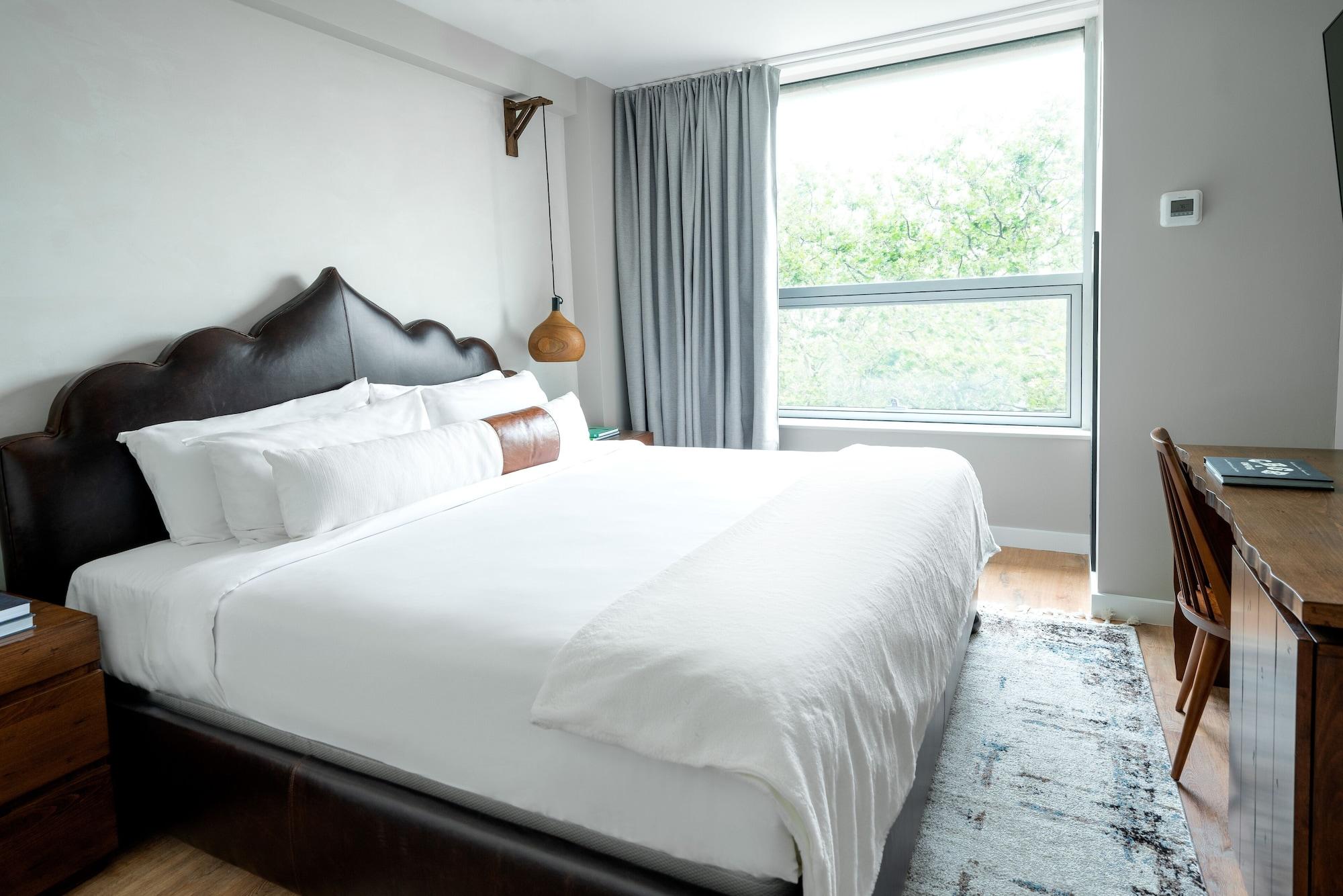 Coda Williamsburg Hotel