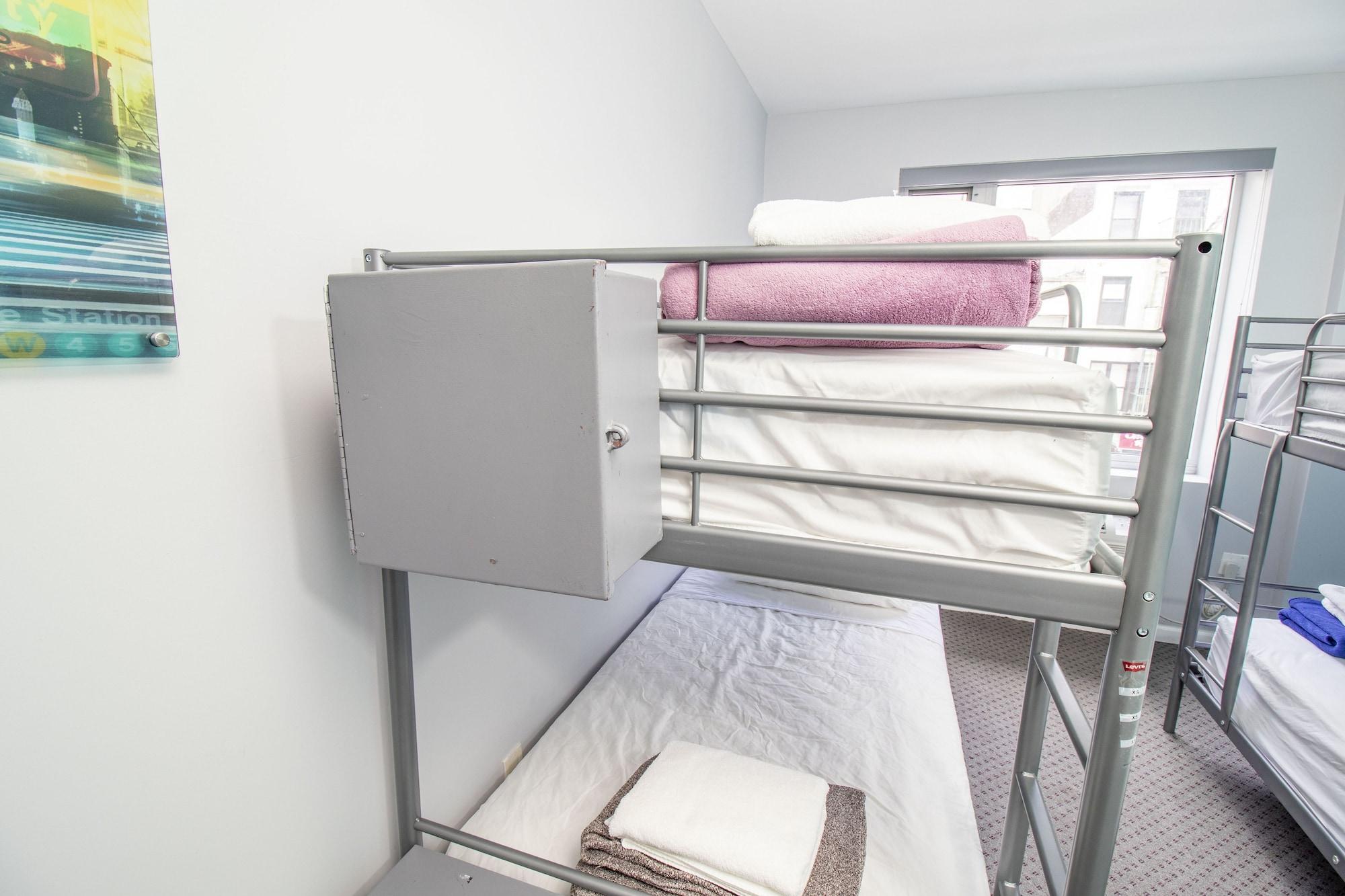 Canal Loft 2*