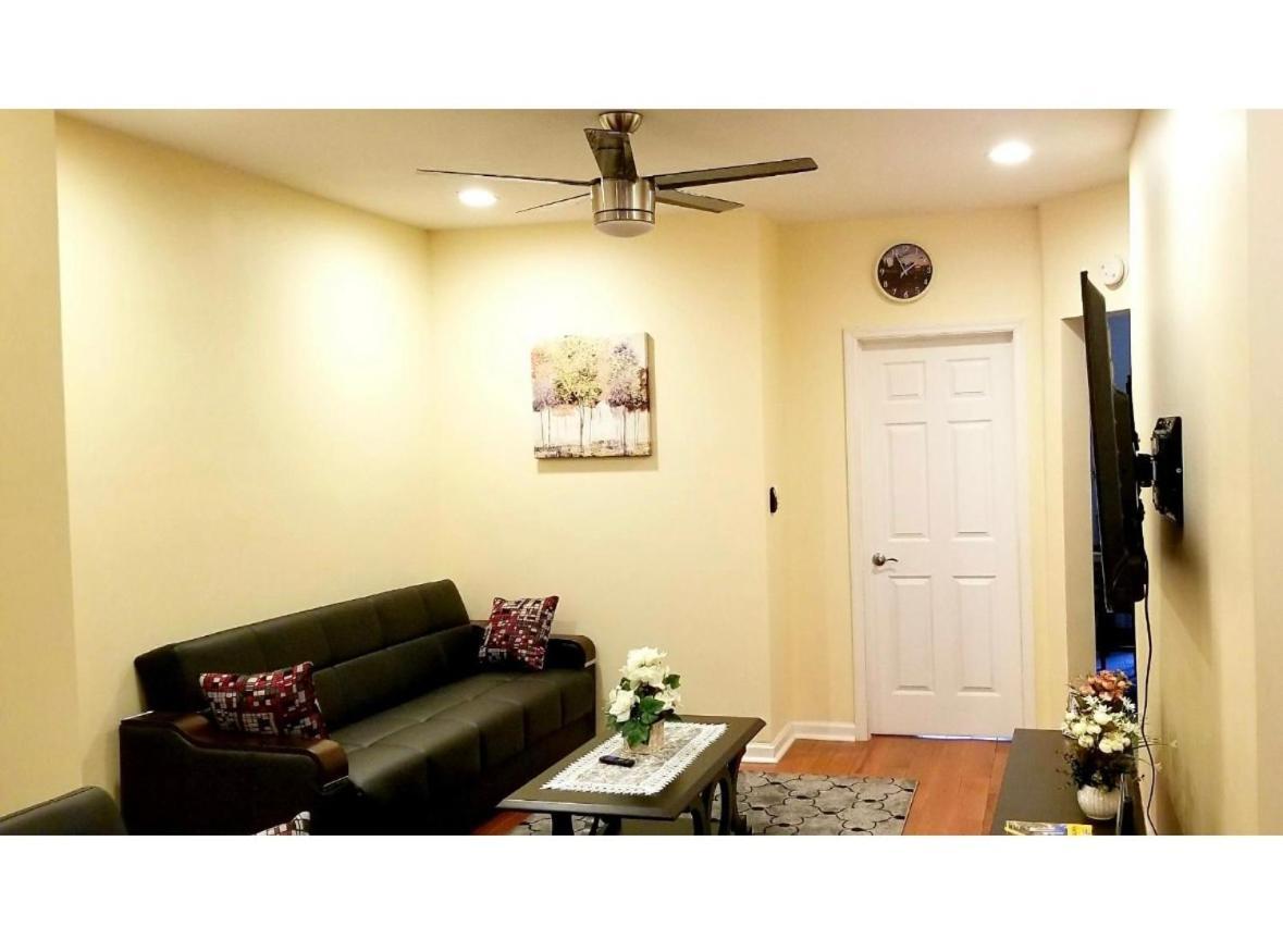 2 Spacious Oasis To Choose From 20 Min From Manhattan In A Quiet Neighborhood Apartment New York