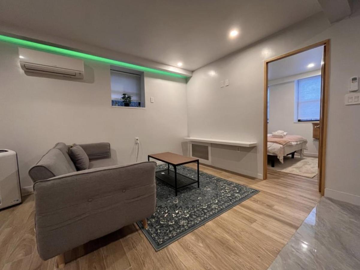 Modern - Relocation & Business Guest house *