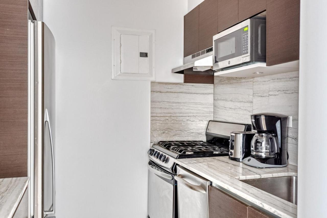 Midtown E 1br W Gym Doorman Nr The 6 Nyc-4 *