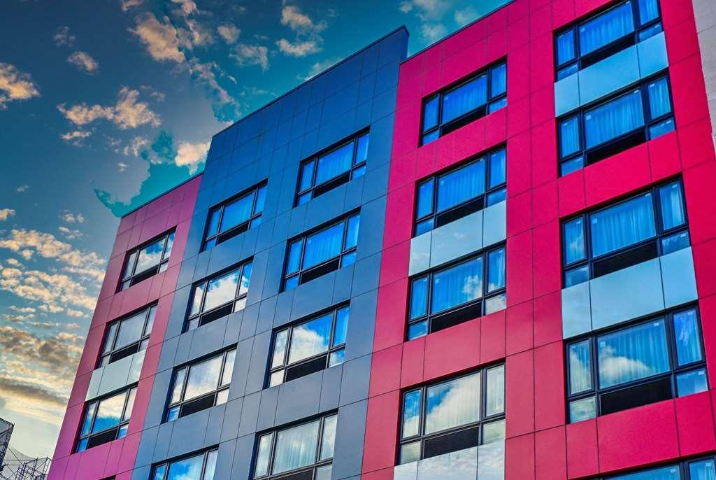 Super 8 By Wyndham Bronx Near Botanical Garden Hotel 2*