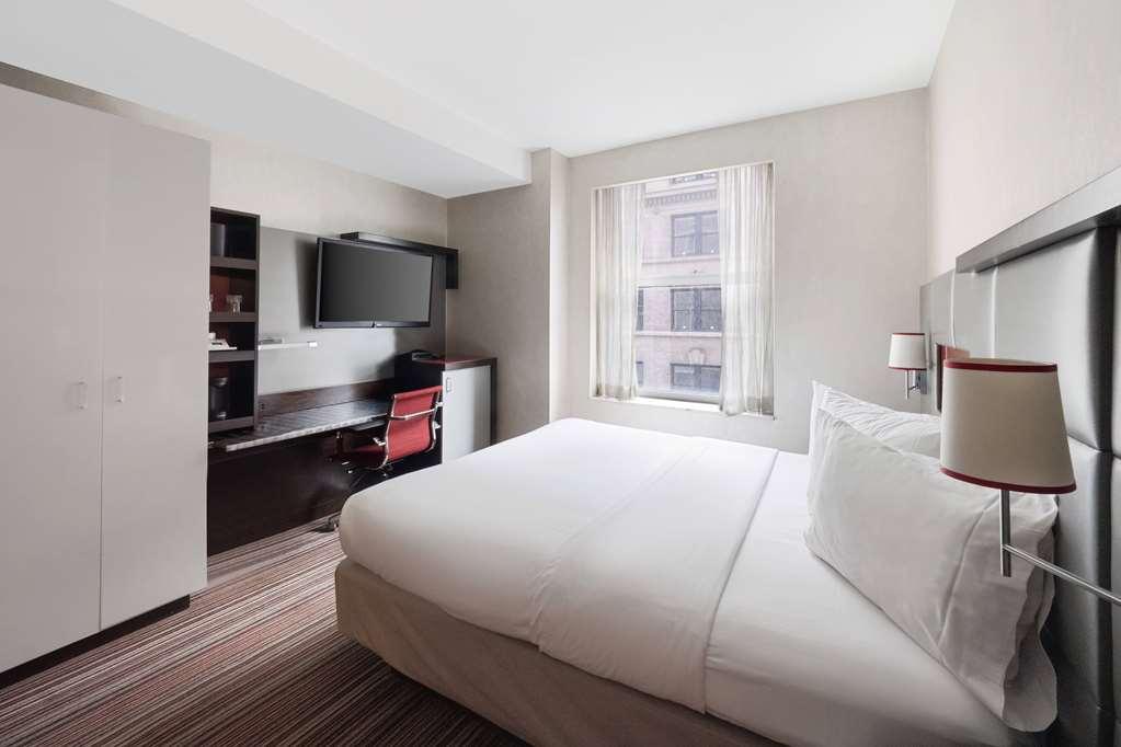 Hotel Herald By Luxurban. Trademark New York